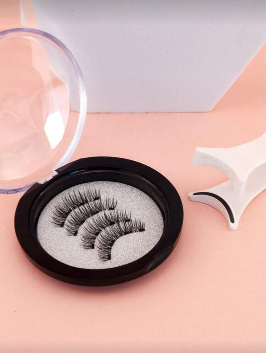 SARA - MAGNETIC LASHES