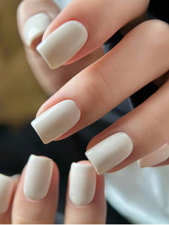 SNOW WHITE