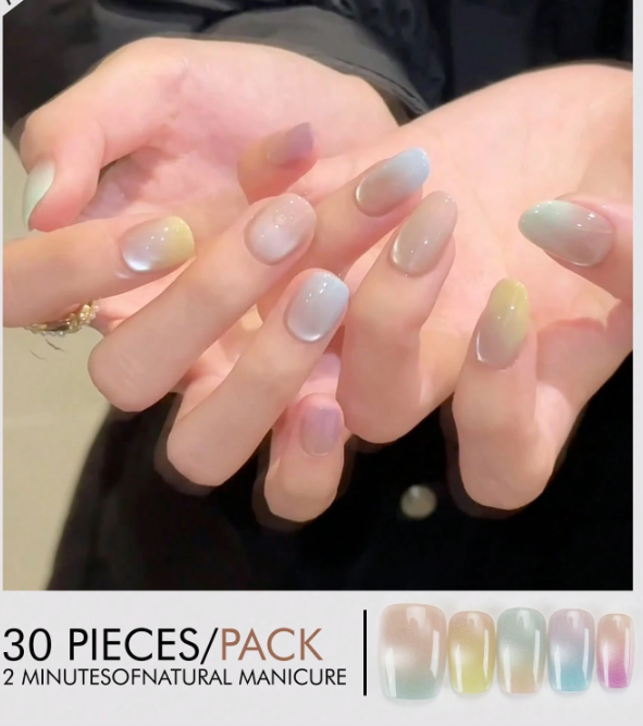 GLITZY
